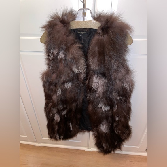 Real fox fur vest Alberto makali !! Size large soft silver fox